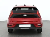 Neu Hyundai Bayon 101 PS (74 kW) 2025 Rot SUV