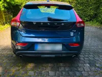 Gebraucht Volvo V40 You! 150 PS (110 kW) 2014 Blau Kleinwagen