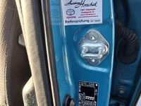 Gebraucht Toyota Prius Comfort 122 PS (89 kW) 2019 Blau Kleinwagen