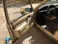 Gebraucht Mercedes 190 72 PS (52 kW) 1985 Gelb Limousine