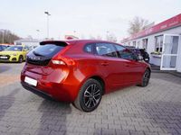 gebraucht Volvo V40 T2 2.0 Kinetic LED Navi Kamera Tempomat