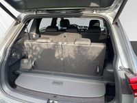 Gebraucht VW Tiguan Allspace Move 150 PS (110 kW) 2024 Pyritsilber metallic SUV