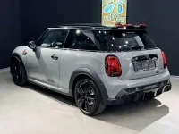 Gebraucht Mini John Cooper Works 231 PS (169 kW) 2022 Moonwalk grey (metallic) Kleinwagen
