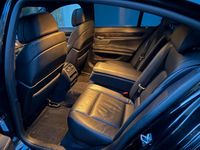 Gebraucht BMW 740 306 PS (225 kW) 2012 Schwarz Limousine