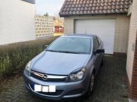 Gebraucht Opel Astra GTC 105 PS (77 kW) 2006 Grau Coupé