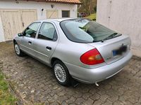 Gebraucht Ford Mondeo 115 PS (84 kW) 1999 Grau Limousine