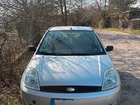 Usata Ford Fiesta 2003 Argento Utilitaria