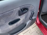Używany Renault Clio II 75 KM (55 kW) 2000 Hatchback