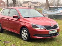 Gebraucht Skoda Fabia Ambition 90 PS (66 kW) 2015 Rot Limousine