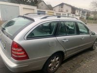 Gebraucht Mercedes C180 Classic 143 PS (105 kW) 2004 Silber Kombi