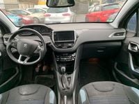 Gebraucht Peugeot 208 Allure 120 PS (88 kW) 2013 Grau Kleinwagen