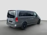 Gebraucht Mercedes V300 Avantgarde Edition 237 PS (174 kW) 2023 Grau Van / Kleinbus
