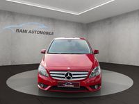 Gebraucht Mercedes B180 122 PS (89 kW) 2012 Rot Van / Kleinbus