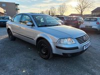 Gebraucht VW Passat Comfortline 101 PS (74 kW) 2001 Silber Limousine