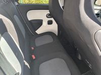 Gebraucht Renault Twingo Life 69 PS (50 kW) 2018 Weiß Kleinwagen