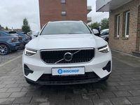 Gebraucht Volvo XC40 Core 129 PS (94 kW) 2023 Weiß SUV