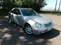 Gebraucht Mercedes C240 Elegance 170 PS (125 kW) 2003 Silber Limousine