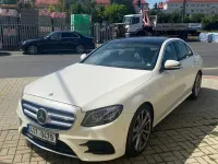 Używany Mercedes E250 211 KM (155 kW) 2019 Biały Sedan/Limuzyna