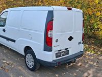 Gebraucht Fiat Doblò 101 PS (74 kW) 2009 Weiß Van / Kleinbus