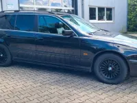 Gebraucht BMW 525 Basis 192 PS (141 kW) 2001 Schwarz Kombi