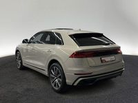 Gebraucht Audi Q8 Ambiente 231 PS (169 kW) 2023 Vikunjabeige metallic SUV