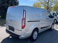 Gebraucht Ford Transit Custom 170 PS (125 kW) 2022 Silber Van / Kleinbus