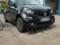 Używany Smart ForFour 90 KM (66 kW) 2018 Czarny Hatchback