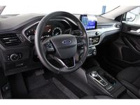Gebraucht Ford Focus 125 PS (91 kW) 2019 Metropolis weiss (metallic) Kombi