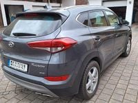 Gebraucht Hyundai Tucson Style 177 PS (130 kW) 2017 Grau SUV