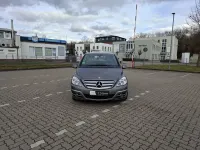 Gebraucht Mercedes B180 109 PS (80 kW) 2009 Grau Van / Kleinbus