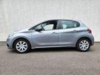 Gebraucht Peugeot 208 Active 102 PS (75 kW) 2019 Grau Kleinwagen