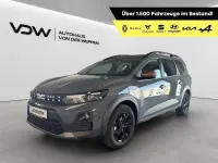 Neu Dacia Jogger Expression 122 PS (89 kW) 2026 Grau Van / Kleinbus
