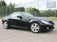 Gebraucht Mercedes SLK350 305 PS (224 kW) 2010 Schwarz Cabrio