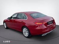 Gebraucht Mercedes C200 Avantgarde 204 PS (150 kW) 2024 Rot Limousine