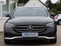 Gebraucht Mercedes E220 194 PS (142 kW) 2021 Schwarz Limousine