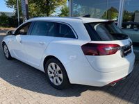 Gebraucht Opel Insignia Business Innovation 170 PS (125 kW) 2016 Weiß Kombi