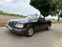 Gebraucht Mercedes E220 150 PS (110 kW) 1994 Braun Cabrio