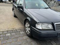 gebraucht Mercedes C180 Sport