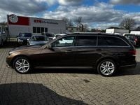 Gebraucht Mercedes E220 Edition 170 PS (125 kW) 2015 Braun Kombi