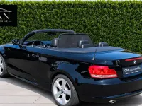 Gebraucht BMW 118 Cabriolet Sport Line 143 PS (105 kW) 2012 Schwarz Cabrio