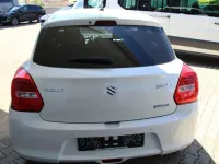 Gebraucht Suzuki Swift Comfort 83 PS (61 kW) 2021 Pure white metallic Kleinwagen