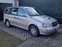 Gebraucht Kia Carnival EX 144 PS (105 kW) 2004 Silber Van / Kleinbus