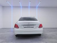 Gebraucht Mercedes C180 116 PS (85 kW) 2017 Weiß Limousine