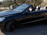Gebraucht Mercedes E250 204 PS (150 kW) 2010 Schwarz Cabrio