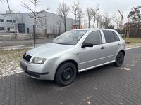 Gebraucht Skoda Fabia 74 PS (54 kW) 2002 Silber Kleinwagen