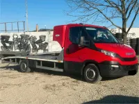 Second-hand Iveco Daily 180 CP (132 kW) 2017 Roșu Berlinǎ