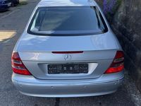 Gebraucht Mercedes E350 Avantgarde 272 PS (200 kW) 2005 Silber Limousine