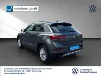 Gebraucht VW T-Roc Life 116 PS (85 kW) 2024 Grau SUV