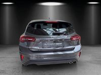 Neu Ford Focus ST-Line 125 PS (91 kW) 2026 Magnetic grau Limousine