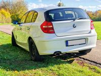 Gebraucht BMW 120 177 PS (130 kW) 2007 Weiß Kleinwagen